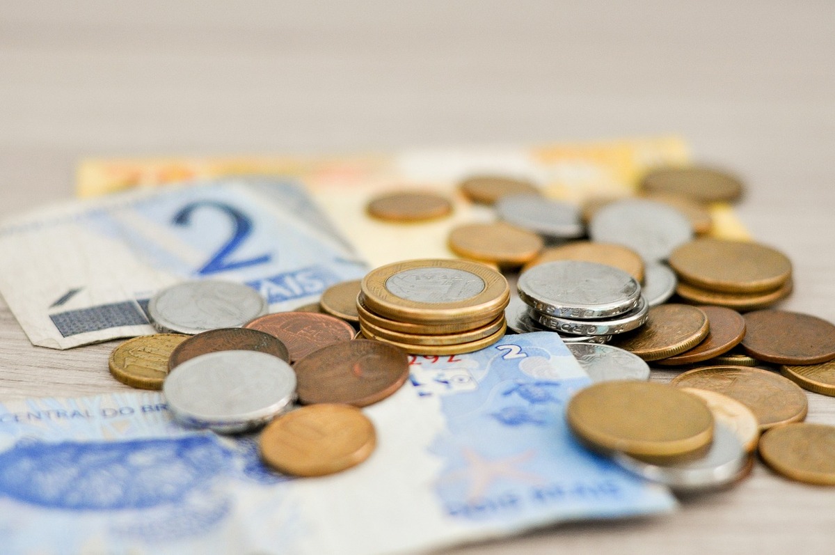 Gel du SMIC au 1er janvier 2025 : une injustice pour les travailleurs les plus précaires !