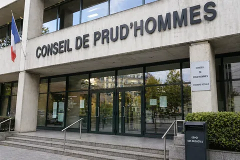 Prud’hommes : faire payer les salariés pour défendre leurs droits, une dérive inacceptable